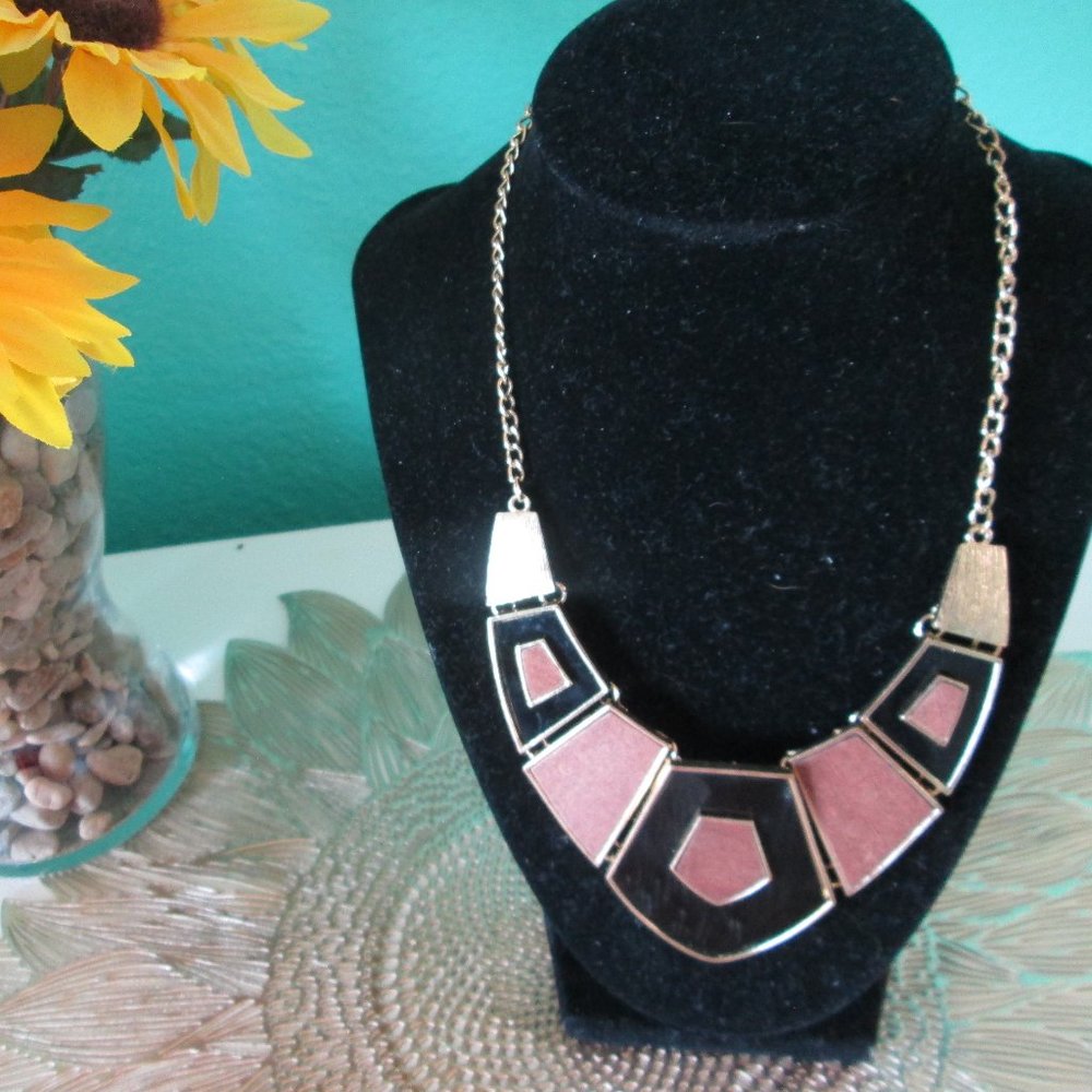 Necklce.